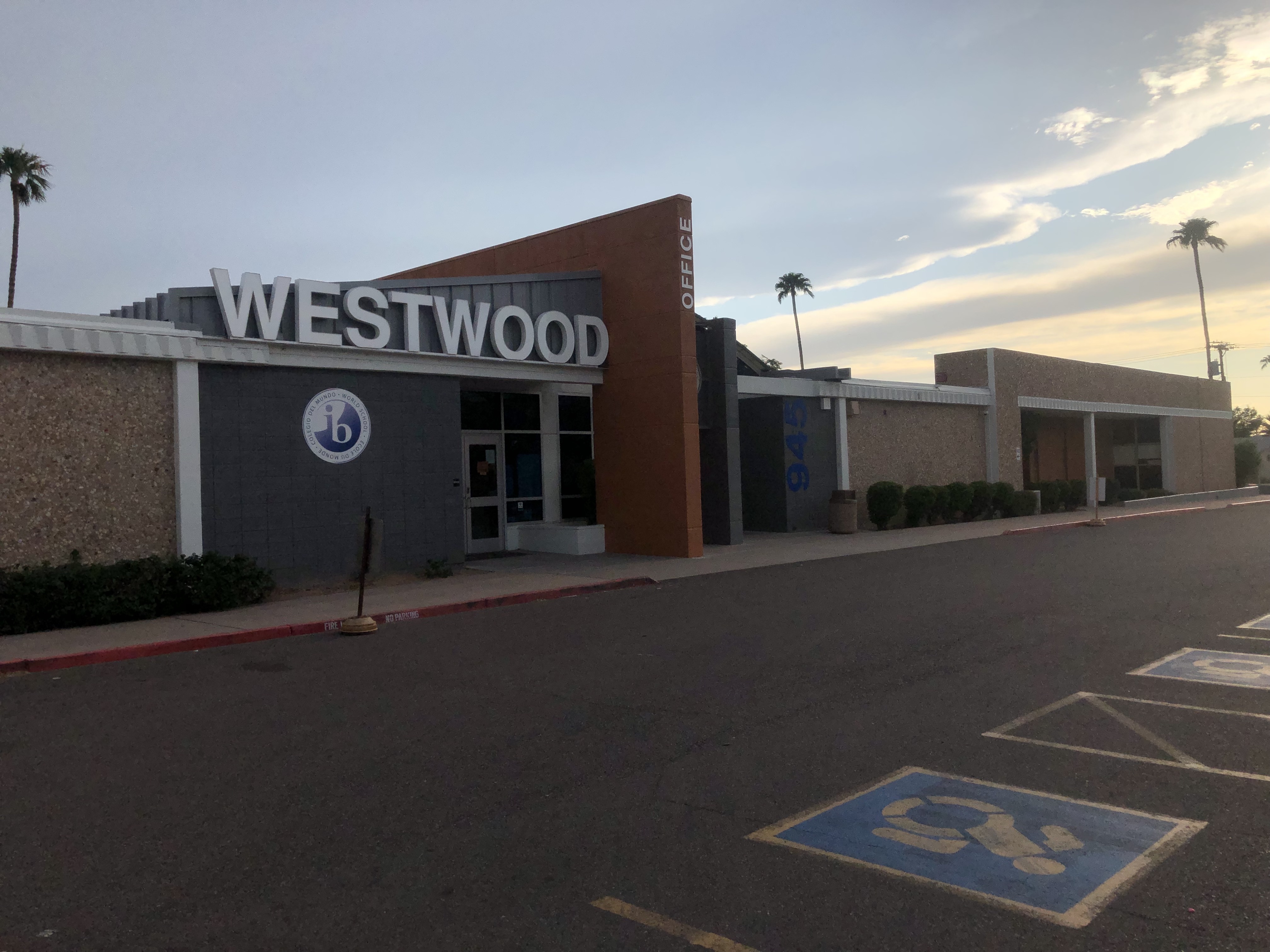 Westwood finds hope in girls golf program AZPreps365